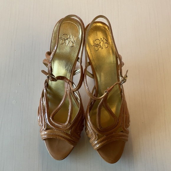Joan & David Neutral strappy heels - Picture 5 of 5